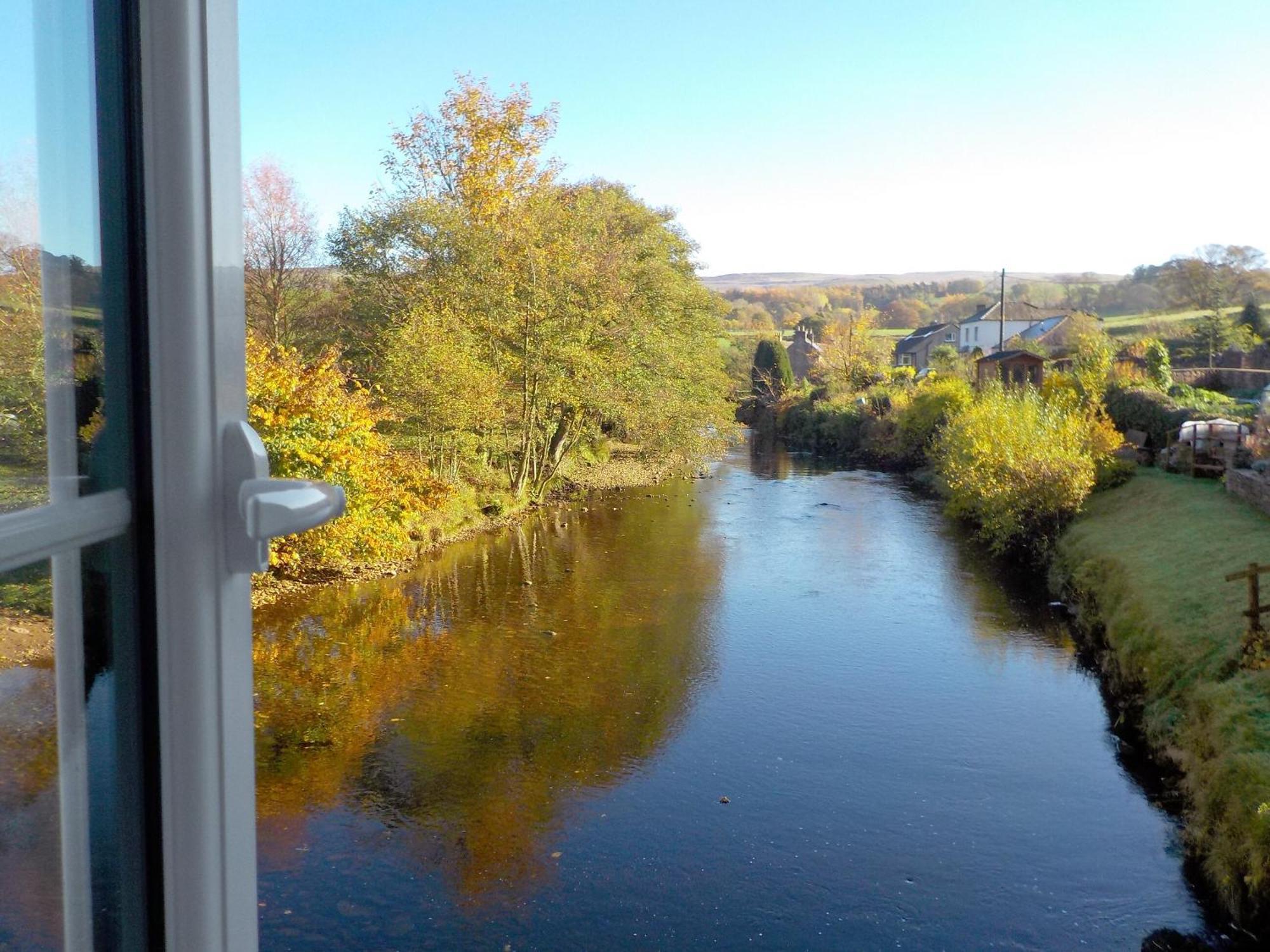 Riverbank Cottage Kirkby Stephen Exterior photo